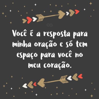 Vida, Se algum dia me pedissem para deixar de te amar, seria como me pedirem para parar de respirar. O amor que sinto por você é diferente de tudo que já senti. Eu quero ser para sempre seu e quero que você seja para sempre minha, pois você é a única pessoa que pode me...